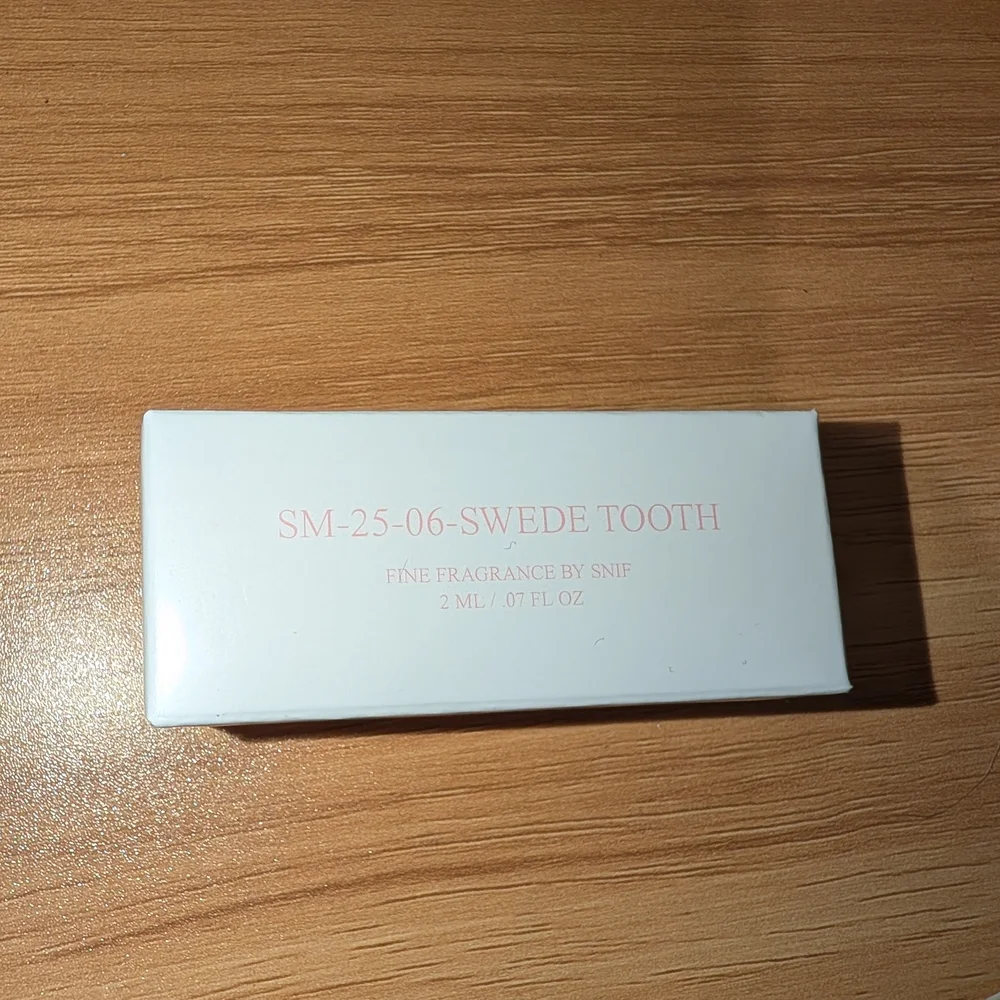 Snif Swede Tooth Fragrance 2ml NIB watermelon candy fragrance
